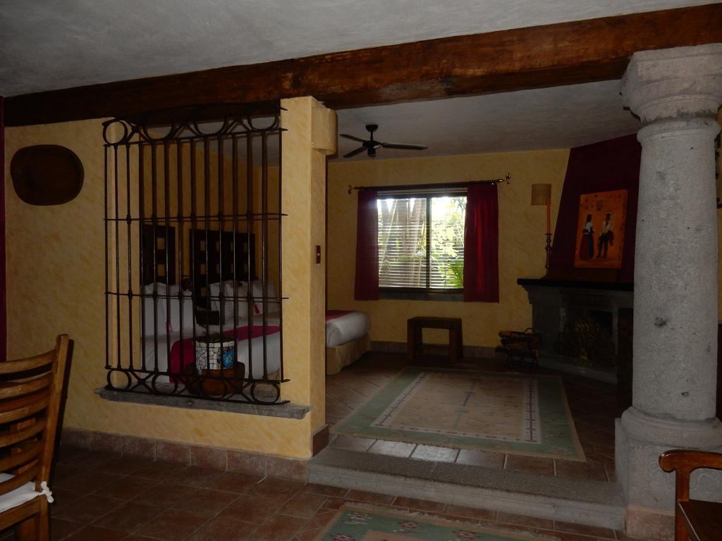 Las Calandrias Hotel Atlixco Szoba fotó